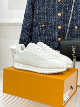 China Replica LV Women Shoes 130usd Only